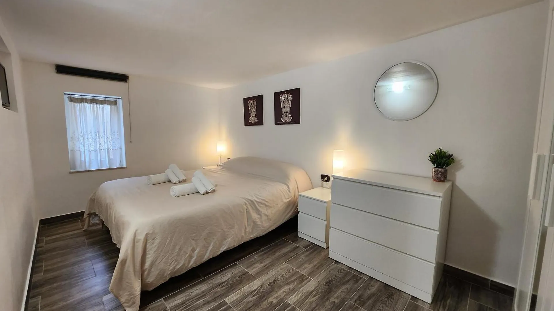 Apartment Don Vito'S Home, Dsg2 Short Lets, 250 Mt Metro Palermo